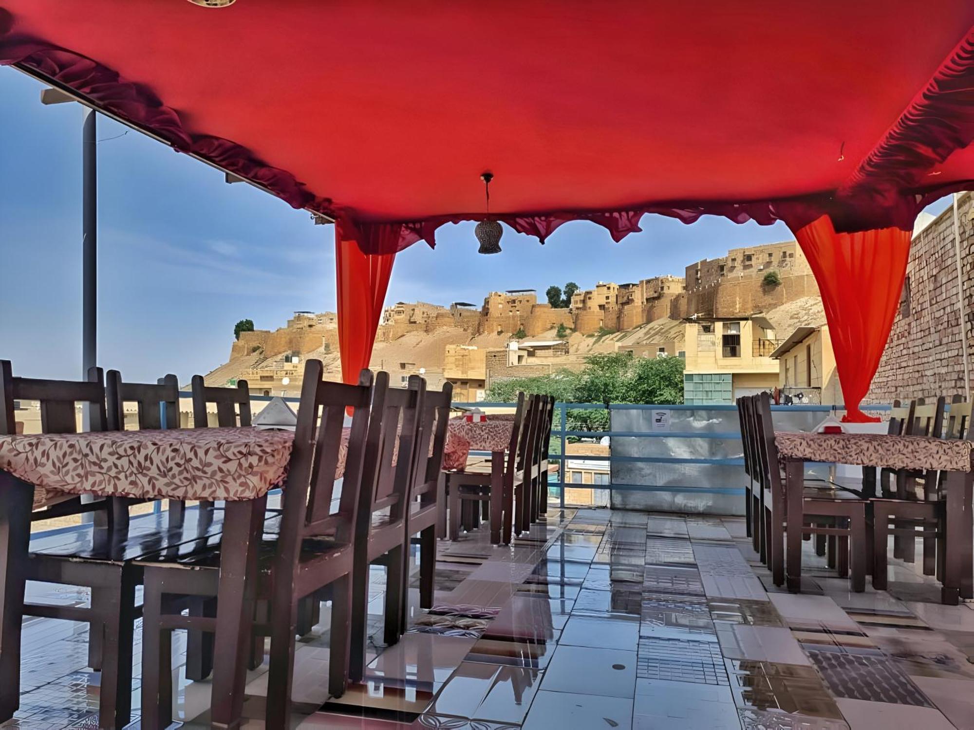 Chirag Haveli - Near Golden Fort Dzsaiszalmer Kültér fotó